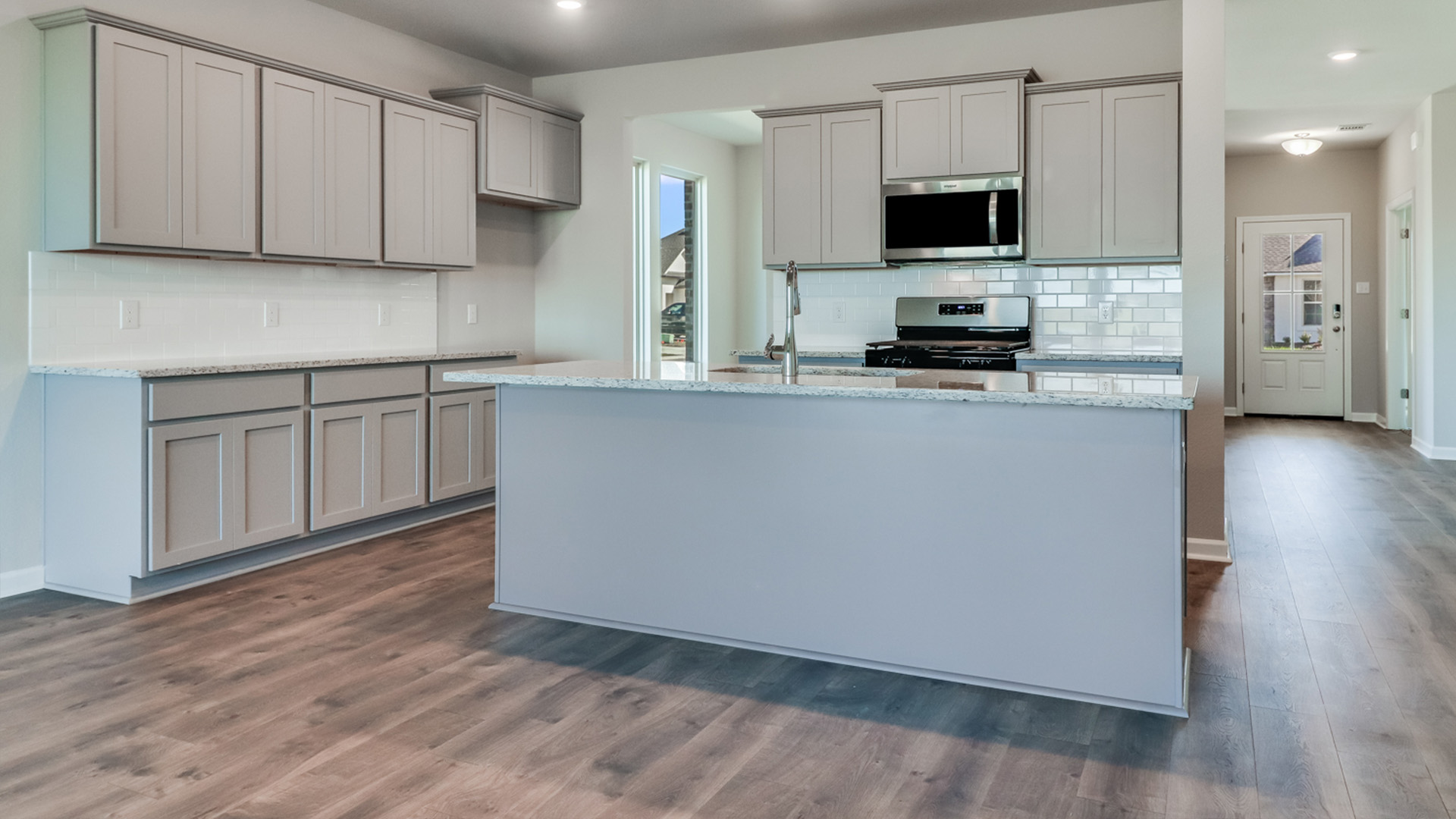 Welcome to 4654 East Ridge Road in Lake Charles, LA