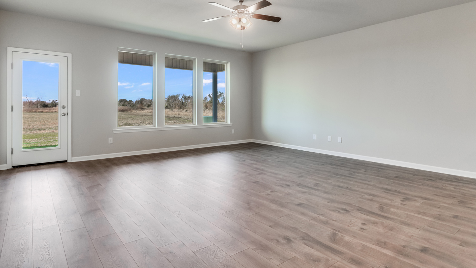 Welcome to 4654 East Ridge Road in Lake Charles, LA