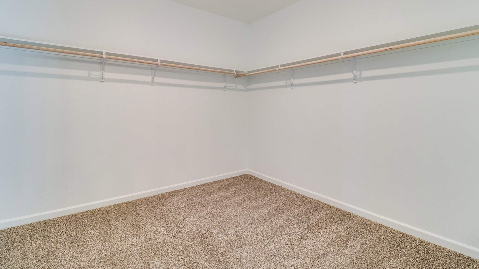 Welcome to 4654 East Ridge Road in Lake Charles, LA