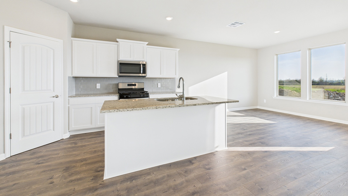 Welcome to 4698 East Ridge Road in Lake Charles, LA