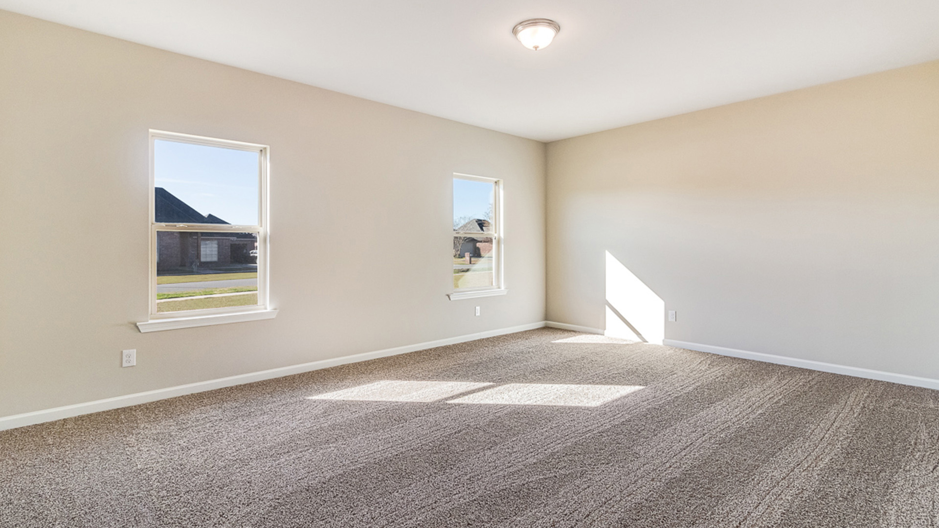 Tour the 5 bed 3 bath Rosemont in Coteau Ridge today in New Iberia, LA