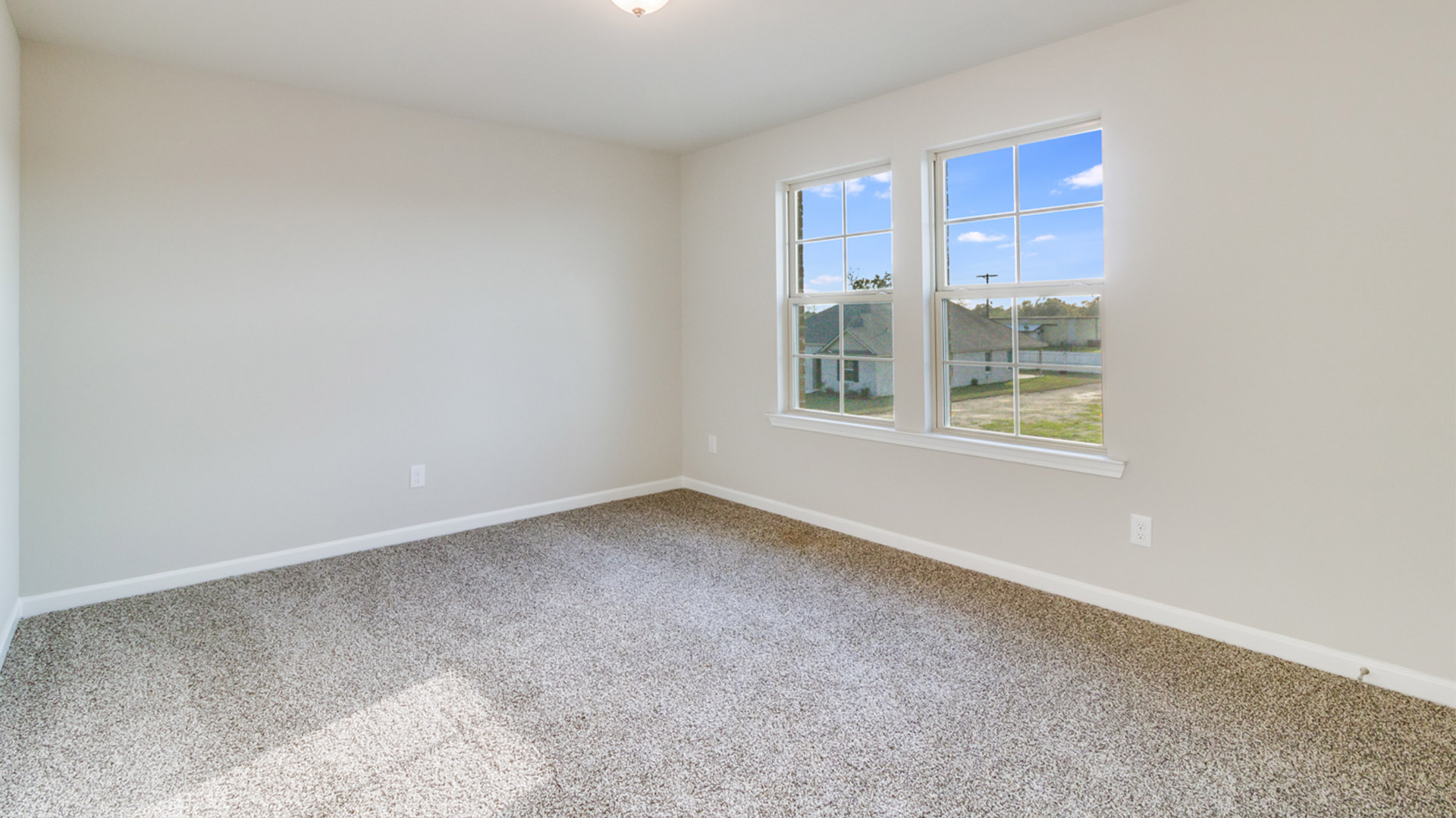 Tour the 5 bed 3 bath Rosemont in Coteau Ridge today in New Iberia, LA