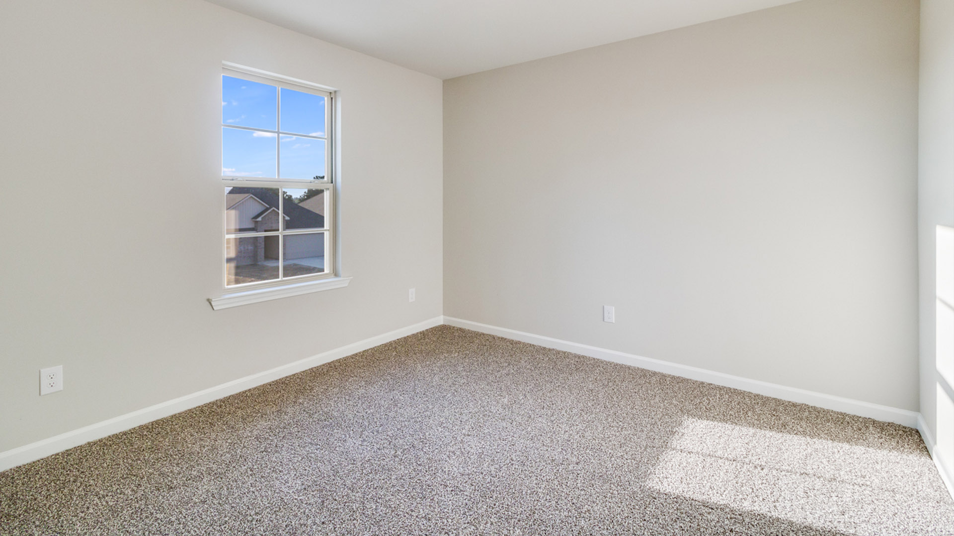 Tour the 5 bed 3 bath Rosemont in Coteau Ridge today in New Iberia, LA