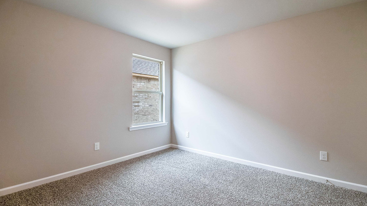 The Lakeview in Coteau Ridge features 5 bedrooms and 3 bathrooms