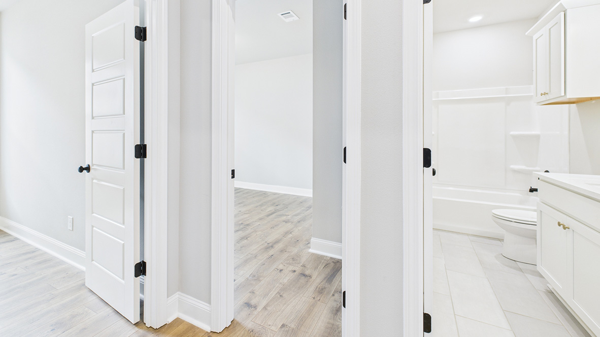 Welcome to the Emeline in Belle View