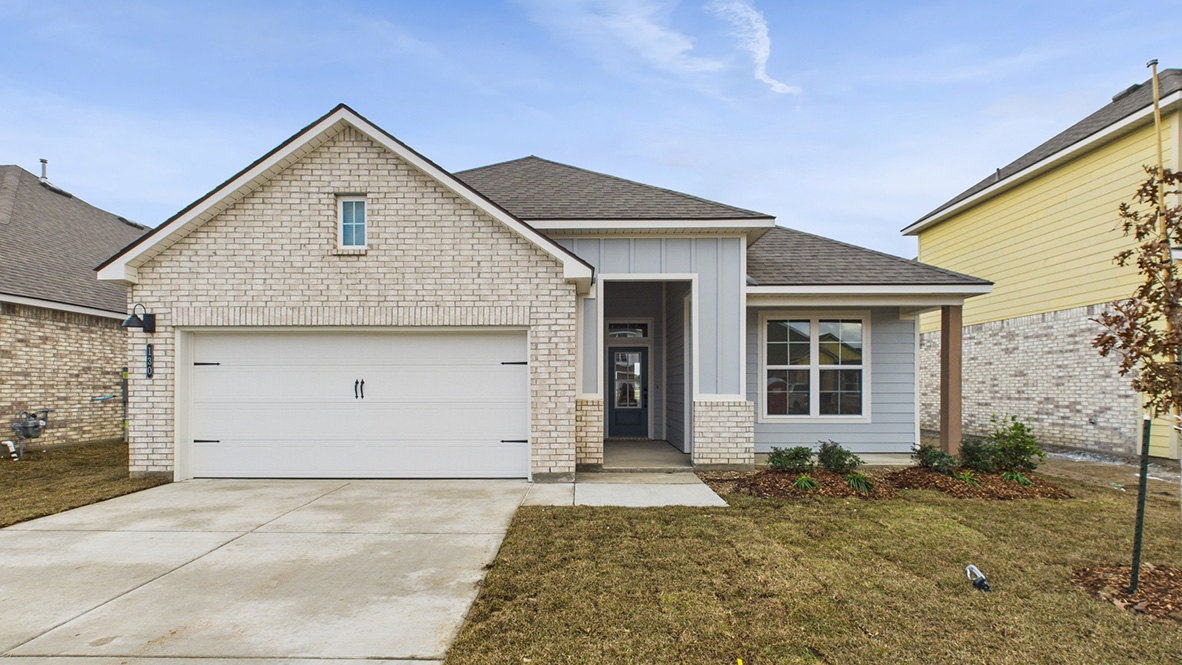 Welcome to 130 Belle Lake Drive in Belle View new home community in Lafayette, LA