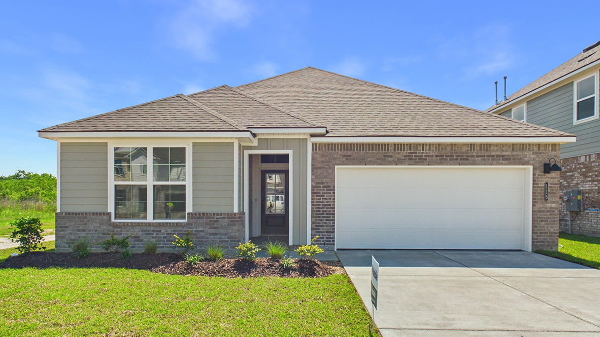 115 Belle Lake Drive exterior