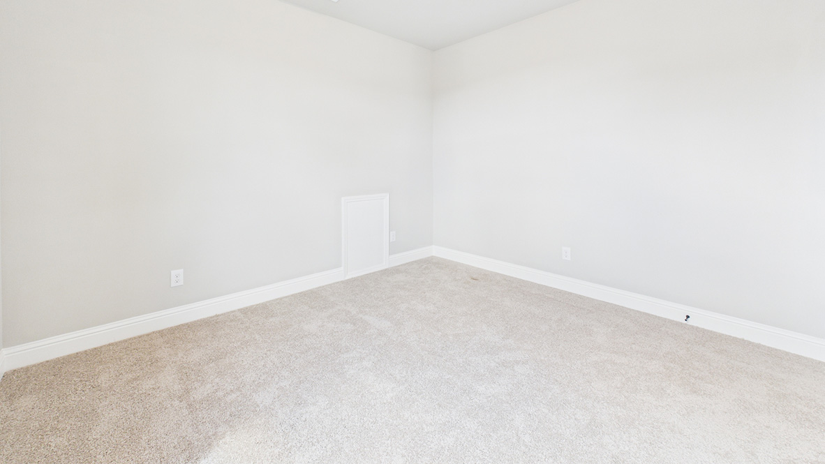 Welcome to 117 Belle Lake Drive in Belle View