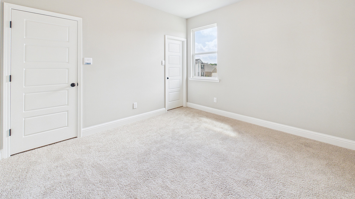 Welcome to 117 Belle Lake Drive in Belle View