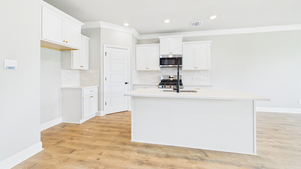 Welcome to 106 Belle Lake Drive in Lafayette, LA