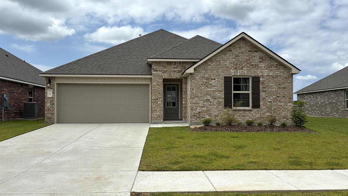 338 White Pine Drive exterior