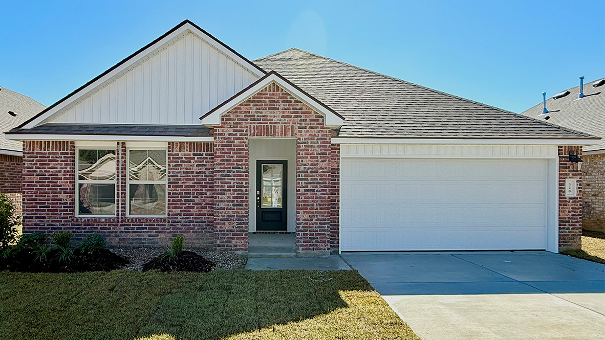 328 White Pine Drive, Lafayette, LA, Cedar Creek By D.R. Horton one-story, two car garage, grass front yard