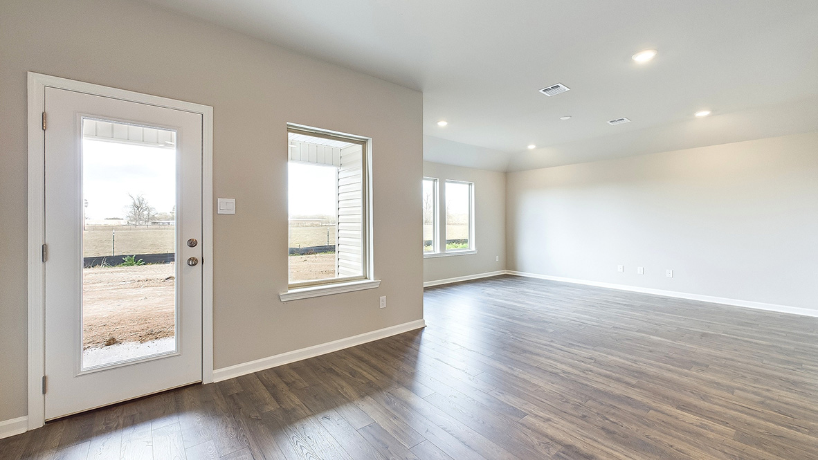 The Denton plan is located in Grand Oaks new home community in Lafayette, LA