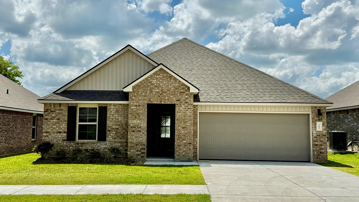 106 Lake Oak Drive exterior