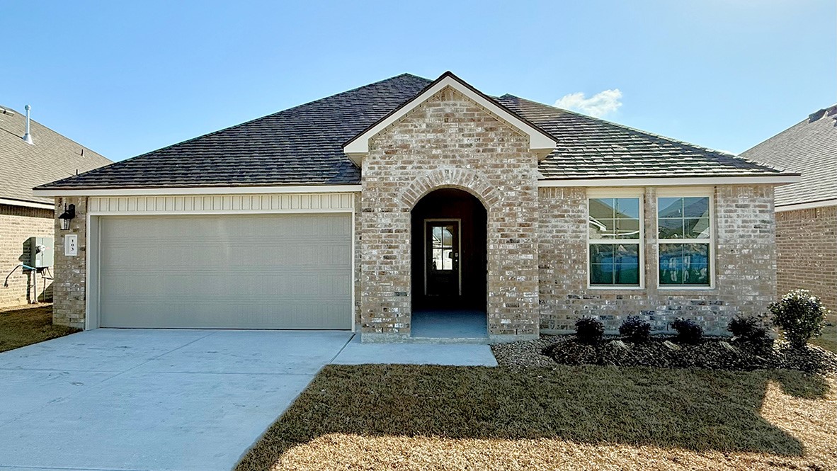 Welcome to Grand Oaks in Lafayette, LA