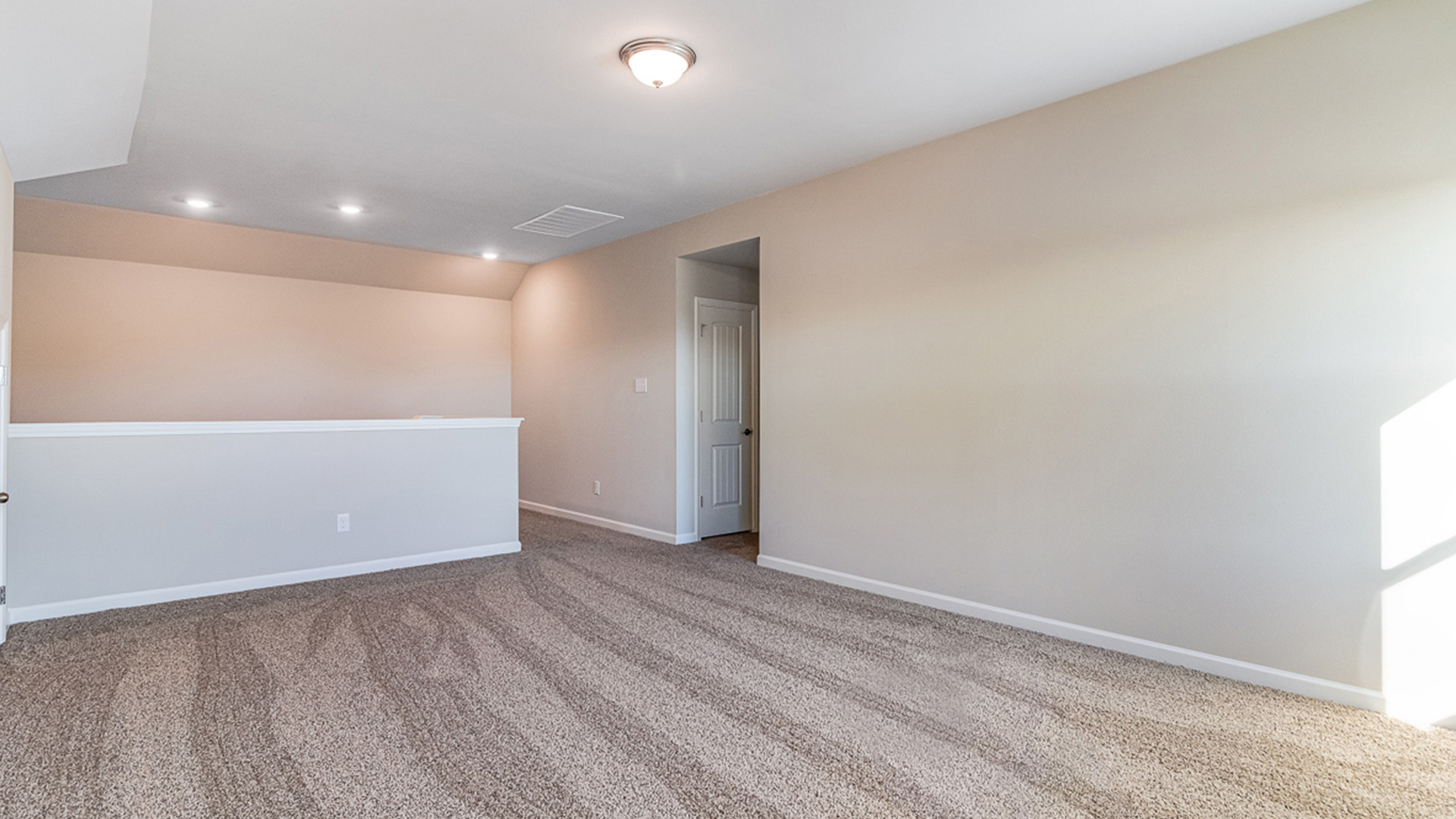 The Rosemont is a 2-story plan in Grand Oaks