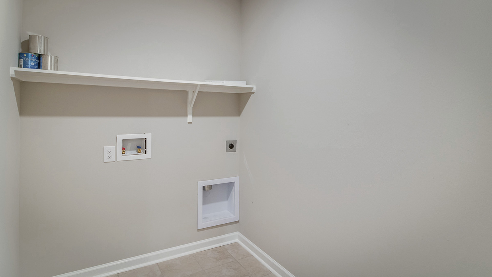 Welcome to 114 Ivywood Court in Duson, LA