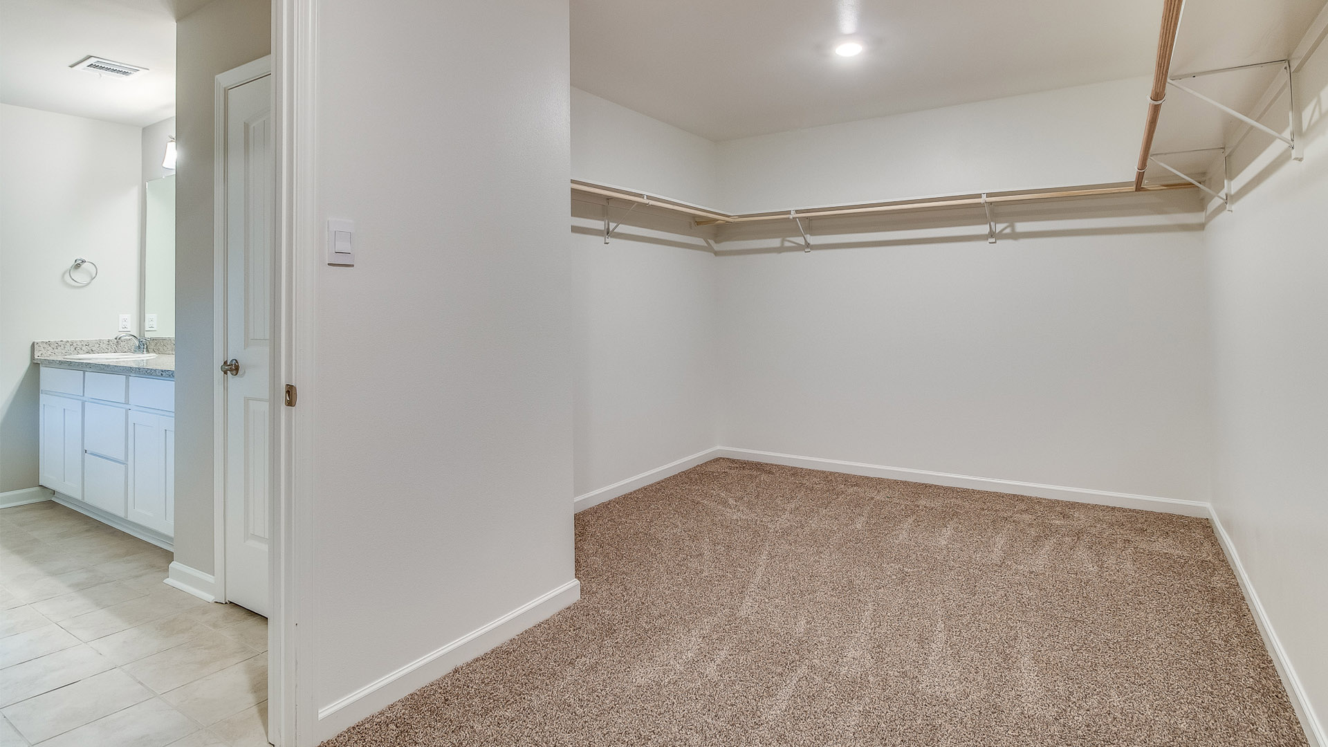 Welcome to 641 Griffiths Court in Parc Ridge