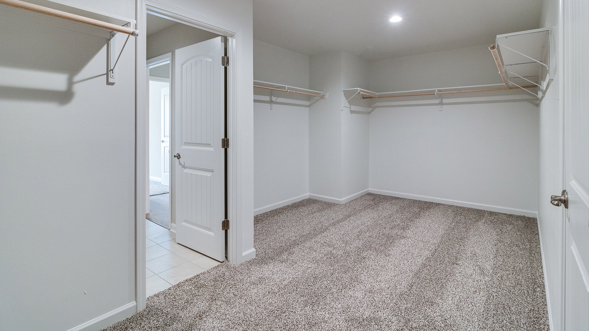 Welcome to 650 Griffiths Court in Parc Ridge