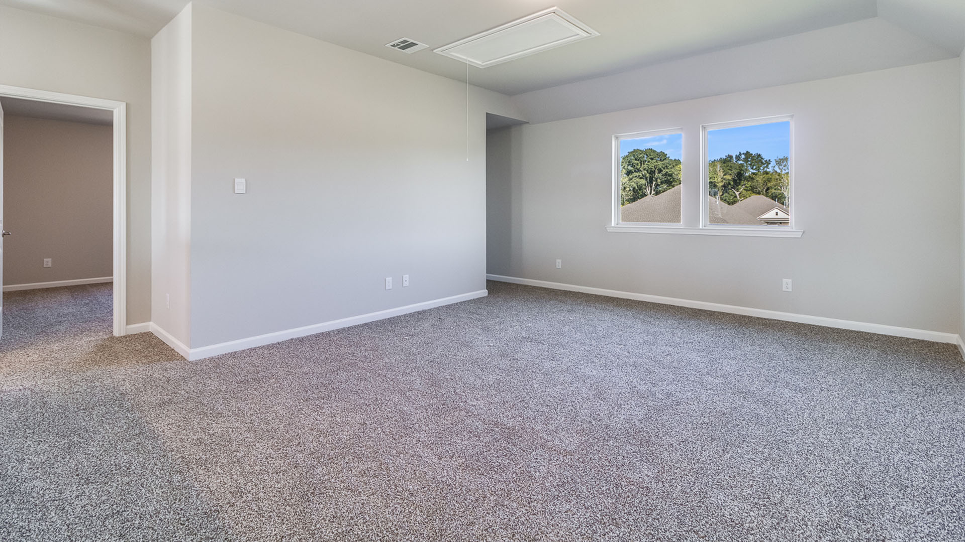 Welcome to 648 Griffiths Court in Parc Ridge