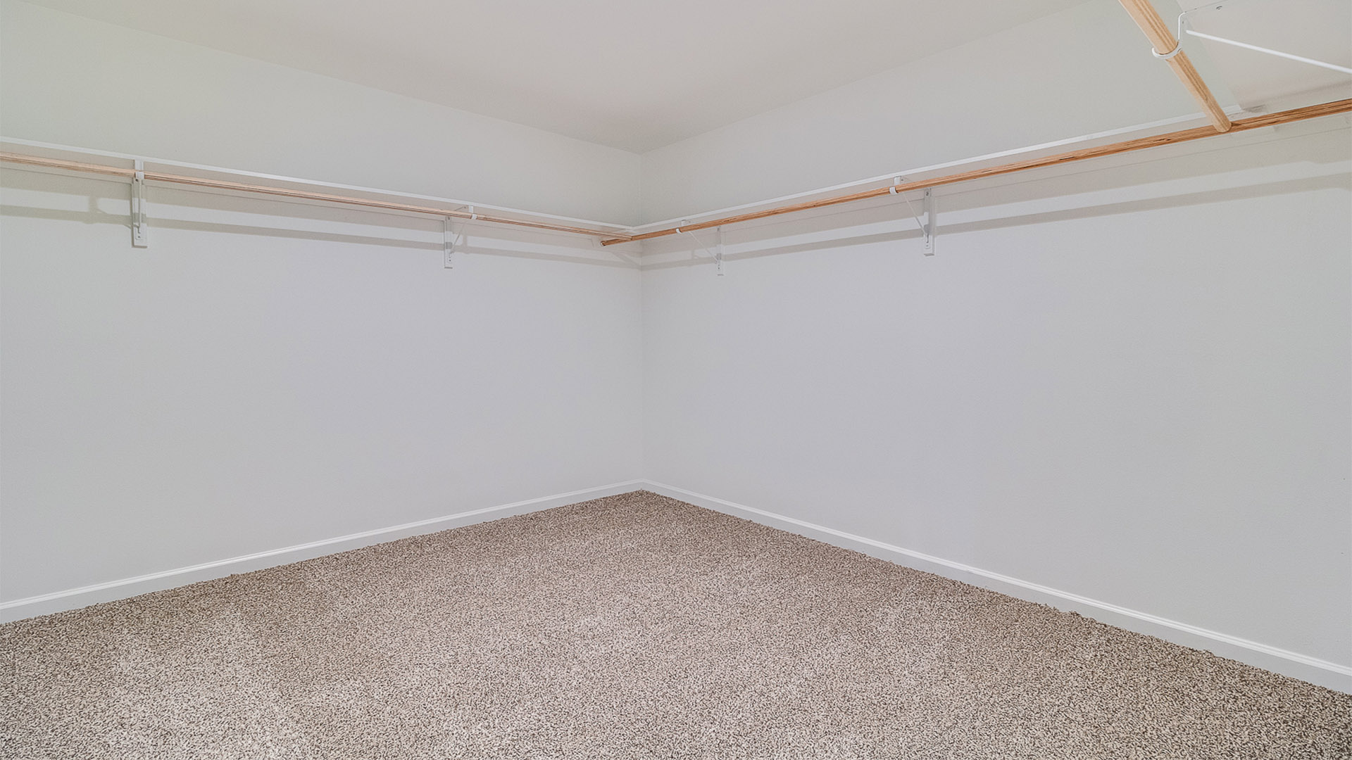 Welcome to 639 Griffiths Court