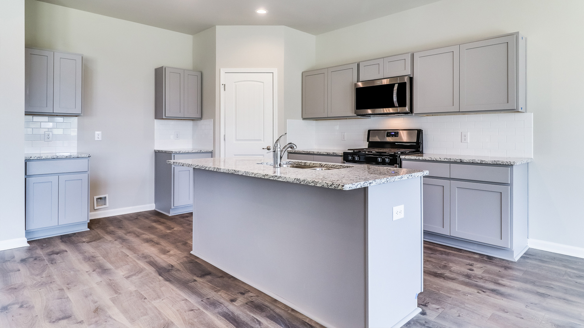 Welcome to the Ventress Plan in Parc Ridge new home community