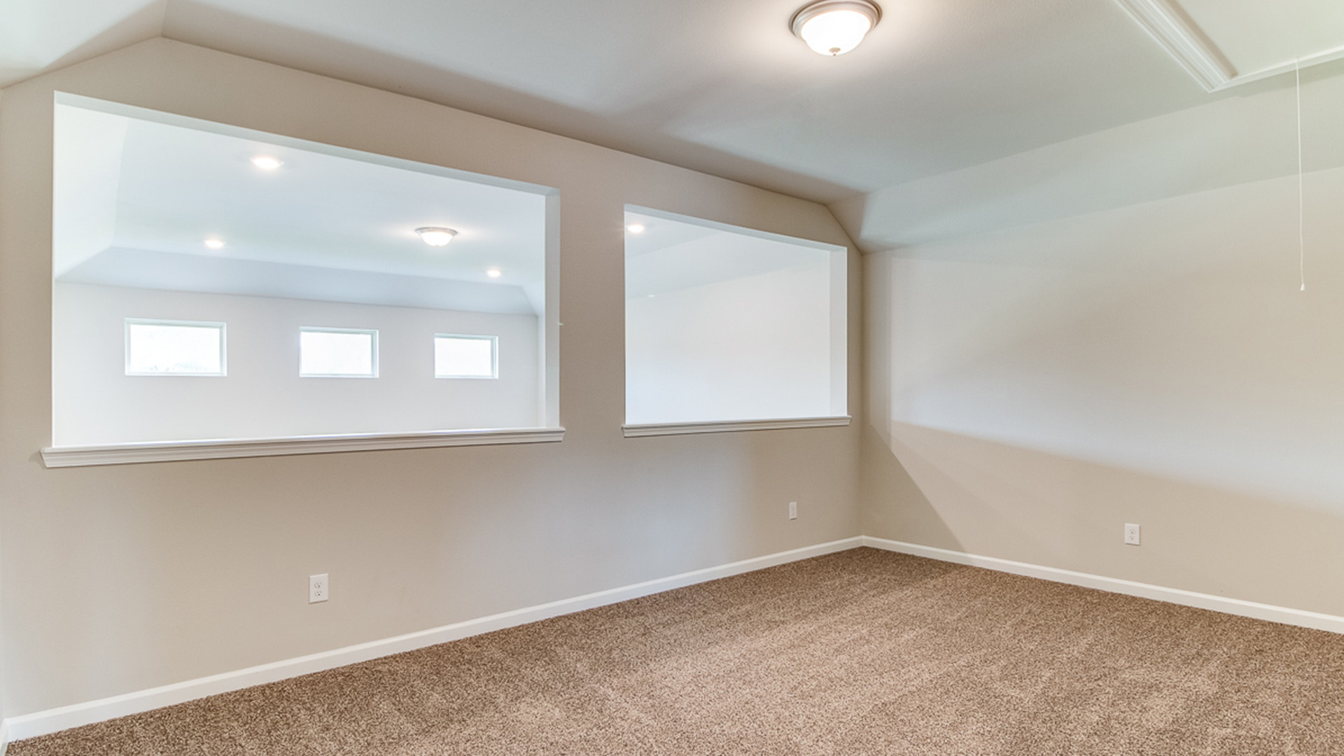 Welcome to the Ventress Plan in Parc Ridge new home community