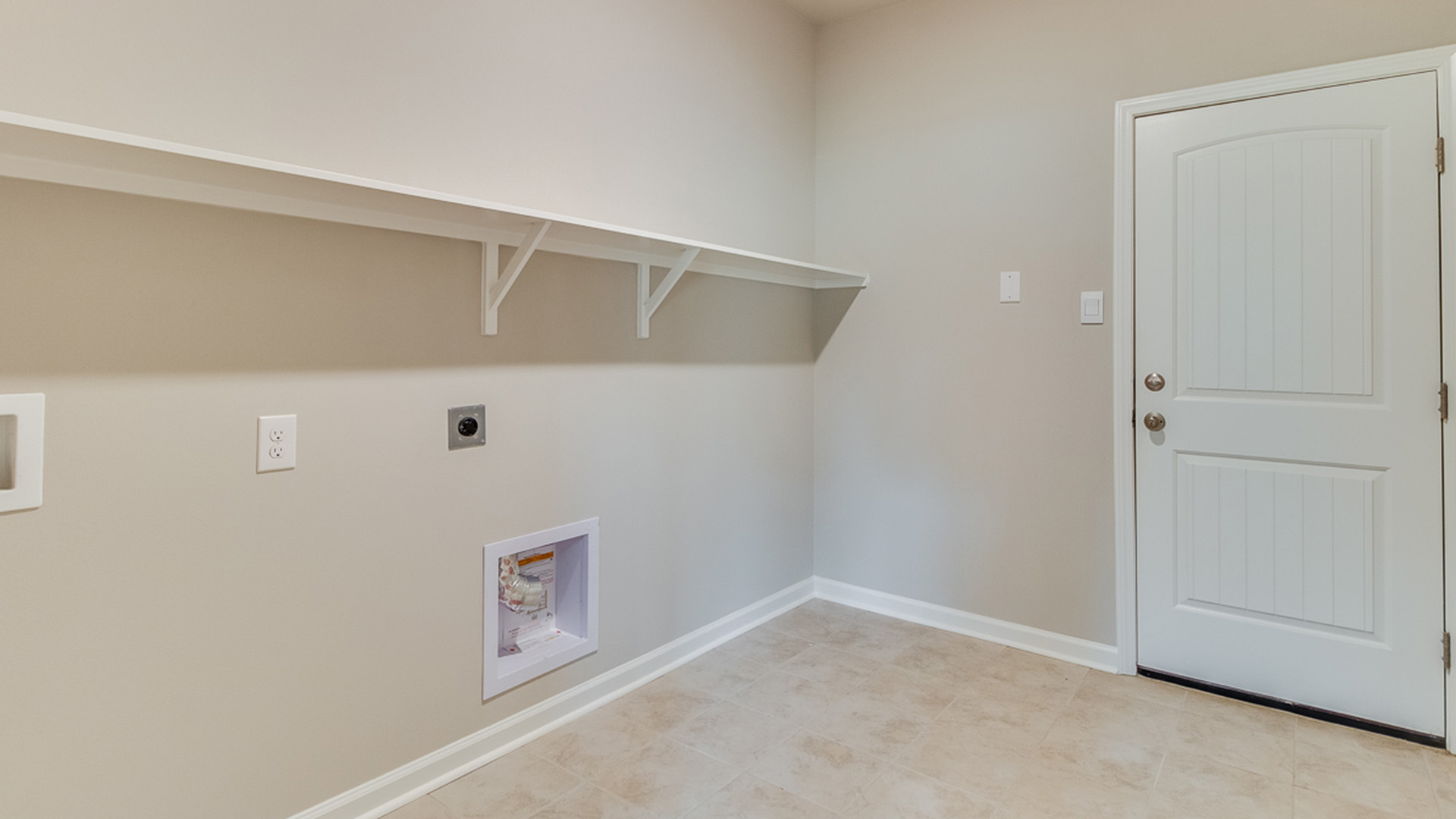 Welcome to the Ventress Plan in Parc Ridge new home community