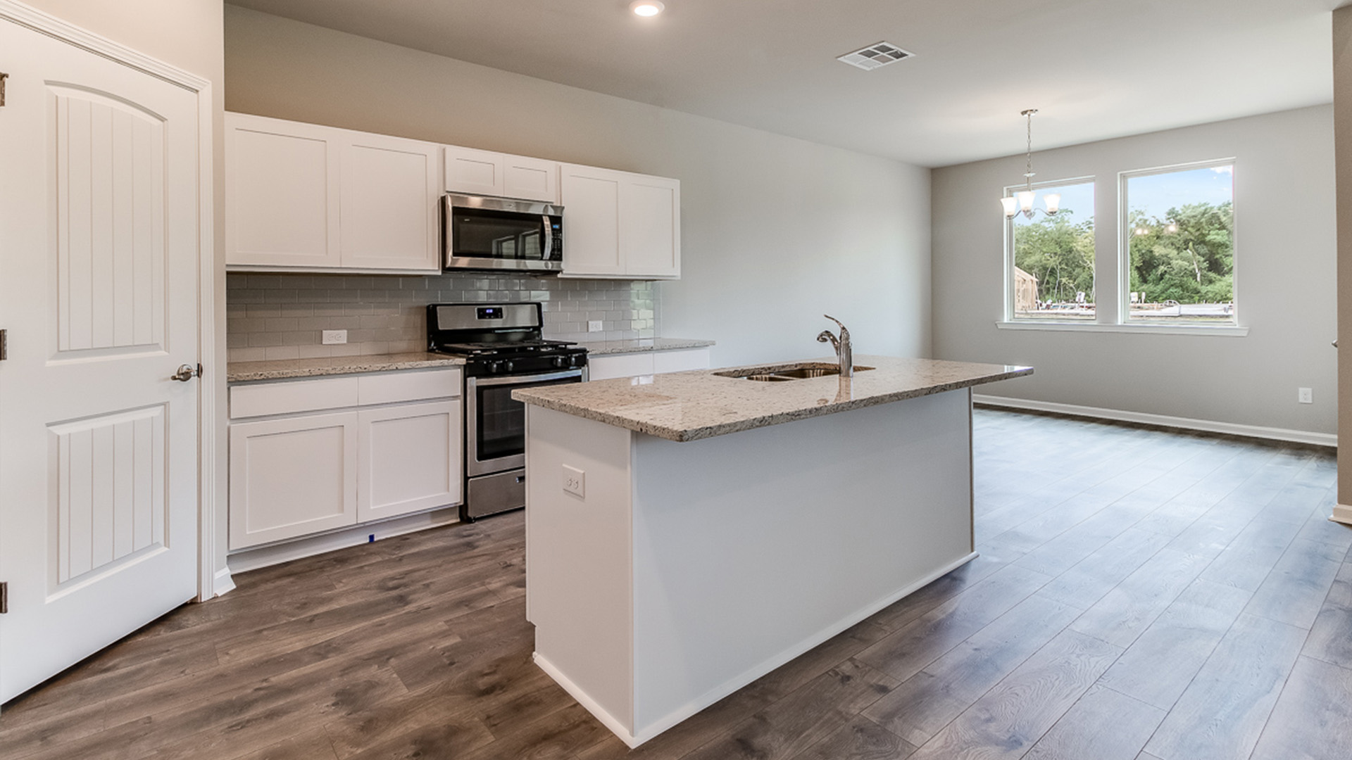 Welcome to the Ventress Plan in Parc Ridge new home community