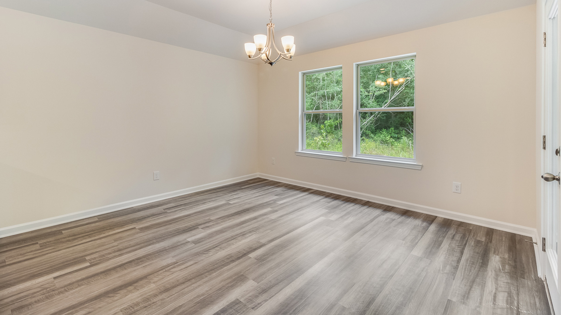 Welcome to 3414 Magnolia Lakes Blvd in Maurice, LA