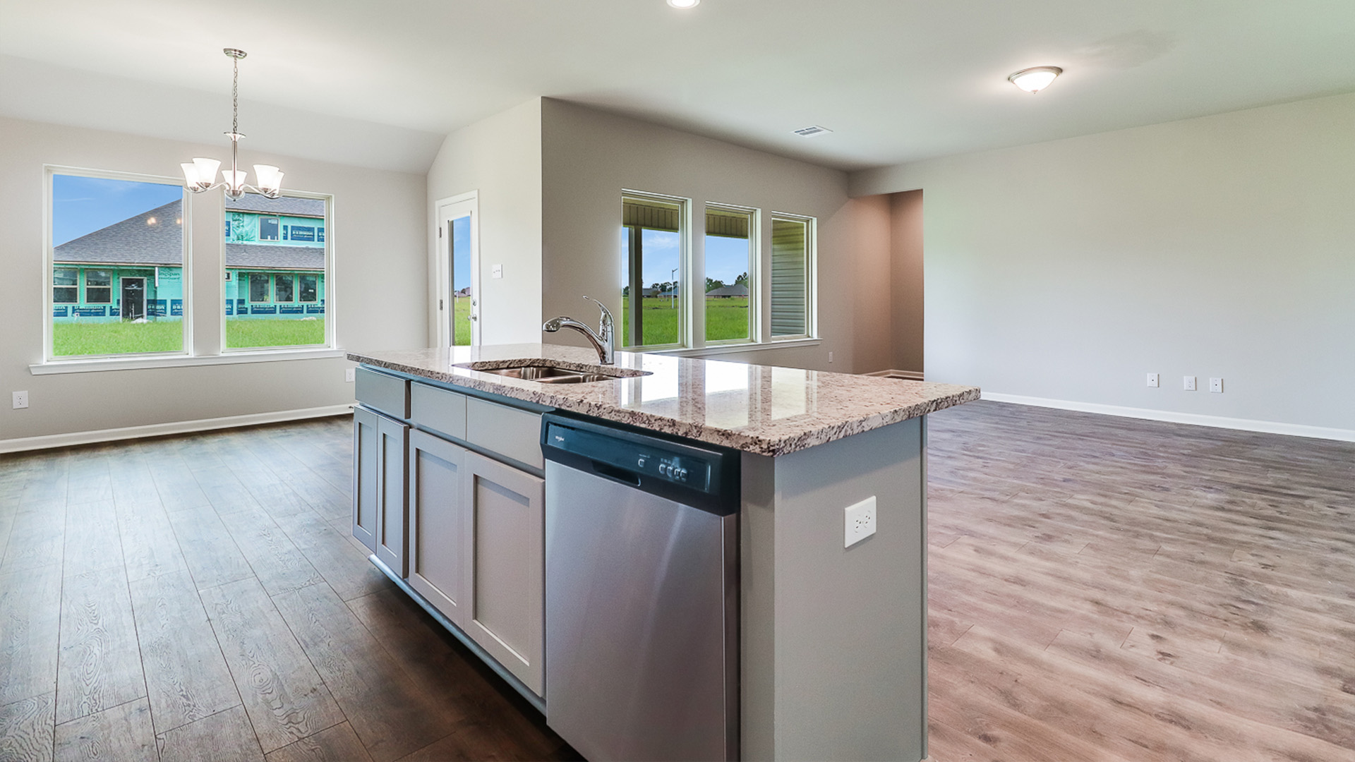 Tour the Weston plan today in Iowa, LA