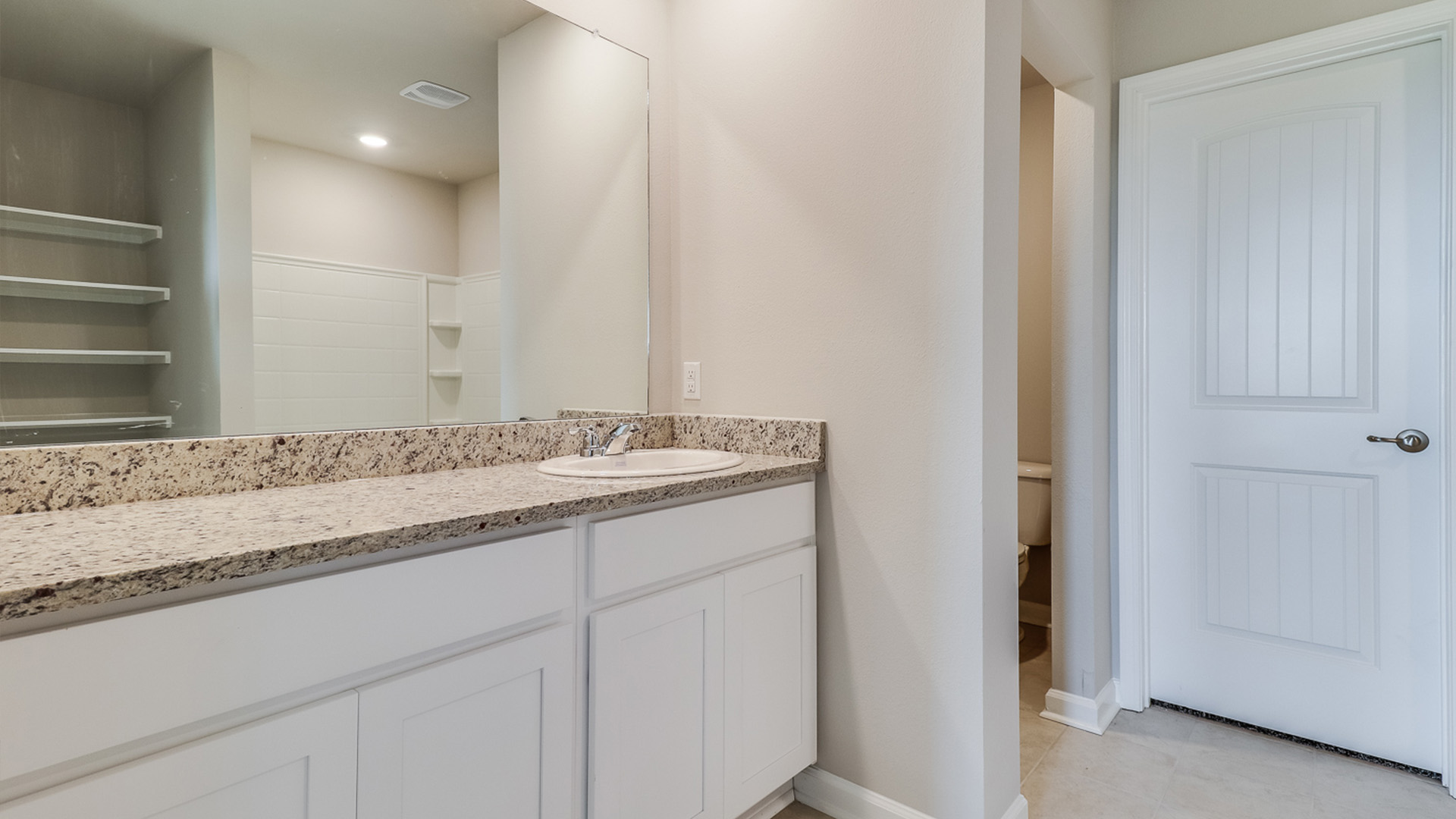 Welcome to the 4 bed 2 bath Fargo plan in Settlers Trace new home community in Iowa, LA