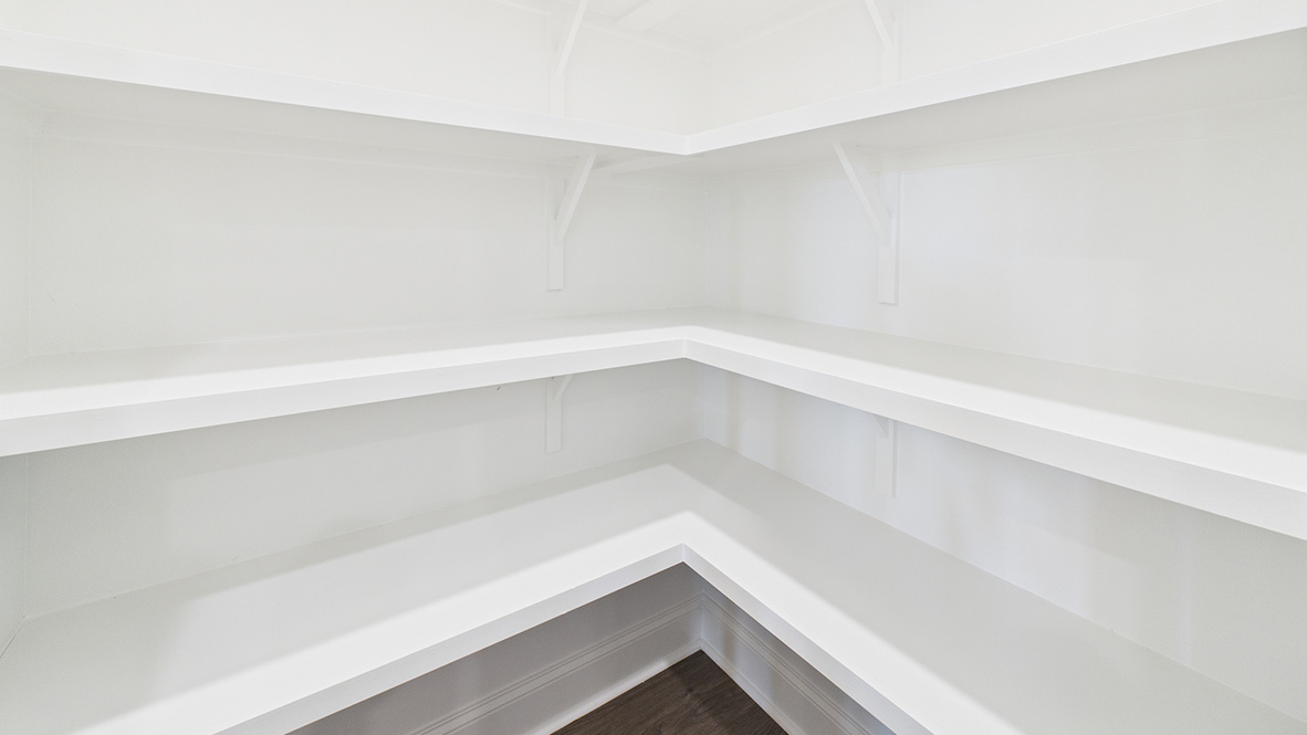 Welcome to 118 Yonkers Drive in Stable View