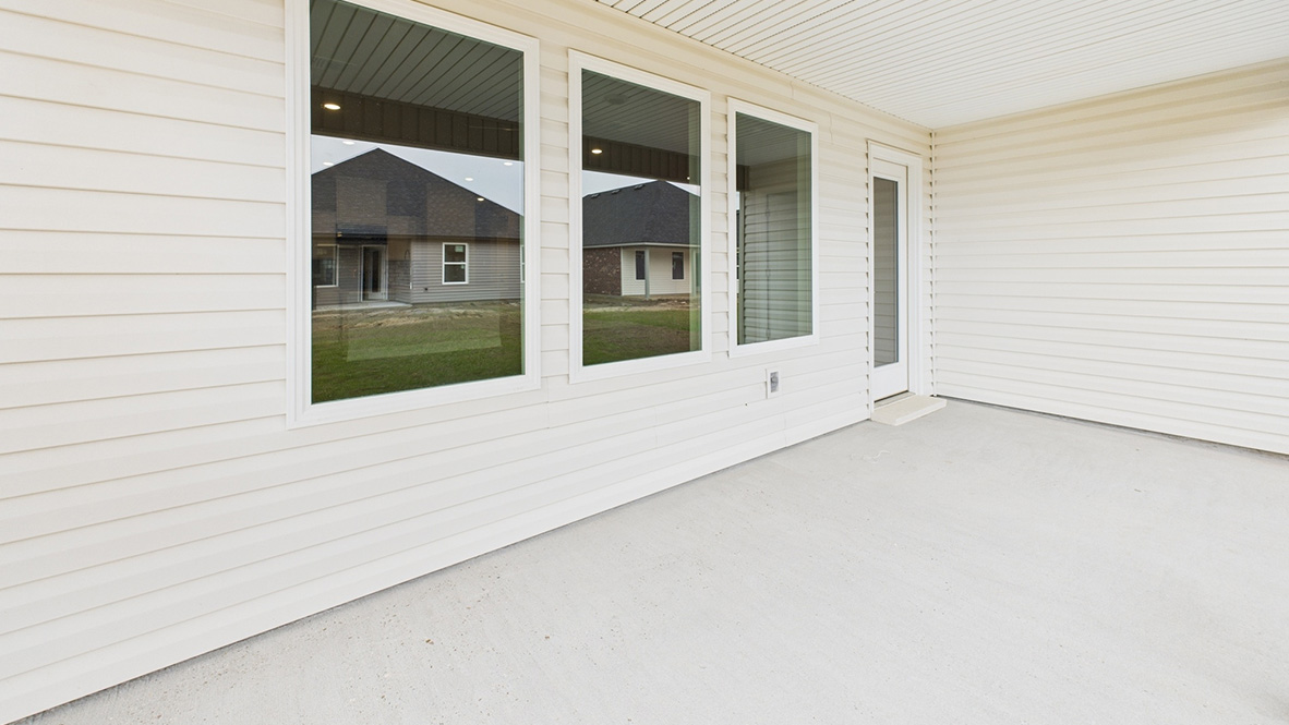 Tour the 4 bed 2 bath Jaxson plan in Stable View new home community in Lafayette, LA