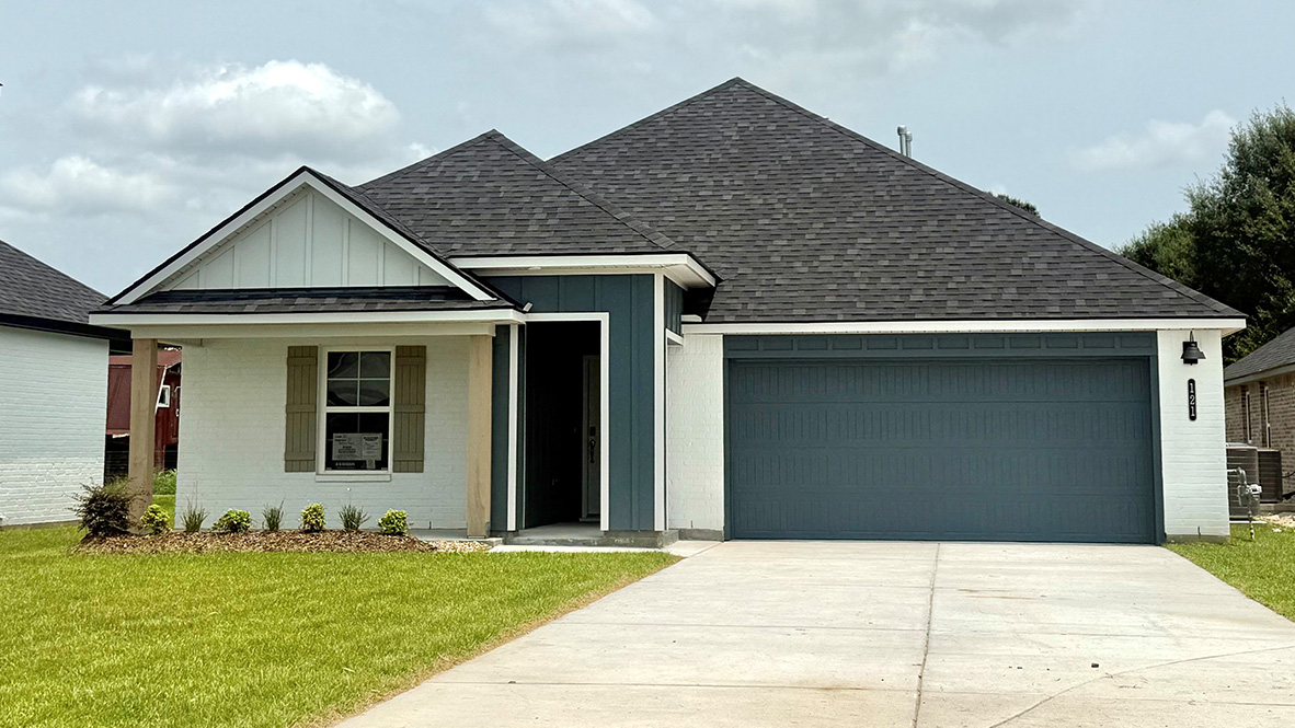 Welcome to the 5 bed 3 bath Landry plan in Stable View