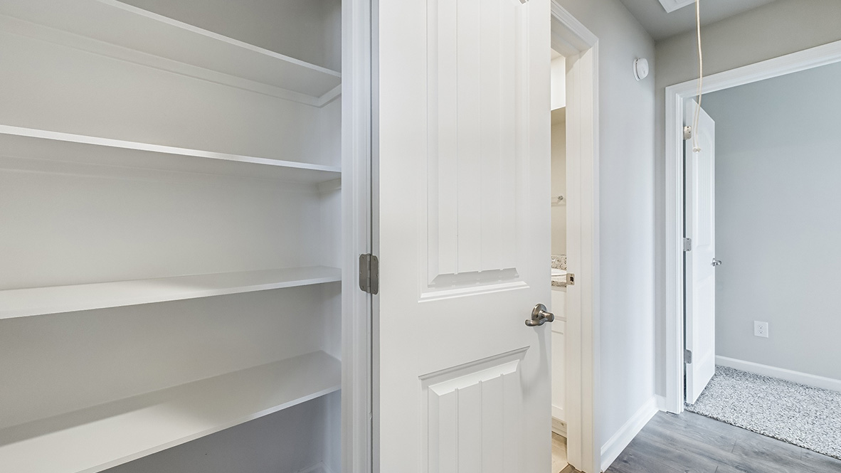 Welcome to the Ponderosa Plan in Crowne Parc