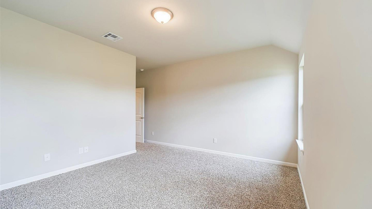 Welcome to 179 Colett Drive in Hollis Heights in Sunset, LA