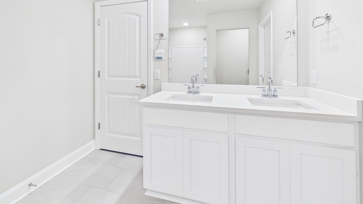 Tour the 3 bed 2 bath Bellvue plan in Broussard, LA