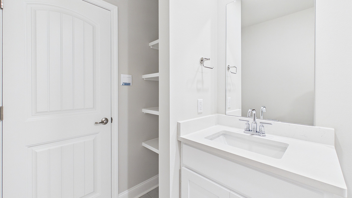 Tour the 3 bed 2 bath Bellvue plan in Broussard, LA