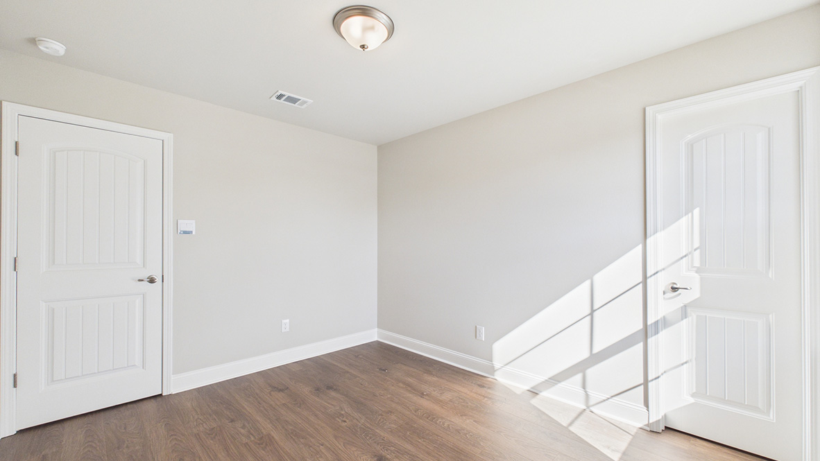 Tour the 3 bed 2 bath Bellvue plan in Broussard, LA