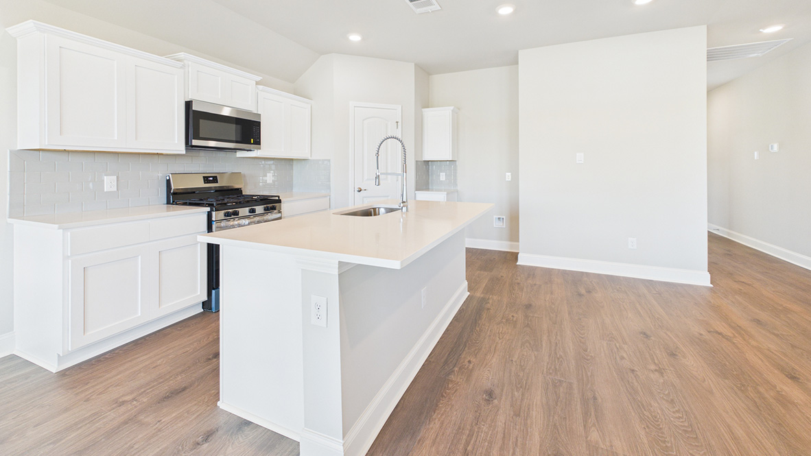 Tour the 3 bed 2 bath Bellvue plan in Broussard, LA