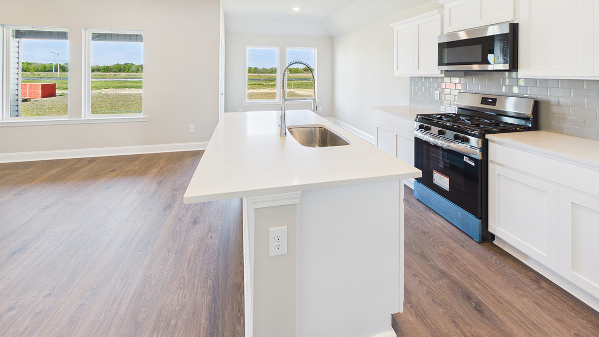 Tour the 3 bed 2 bath Bellvue plan in Broussard, LA