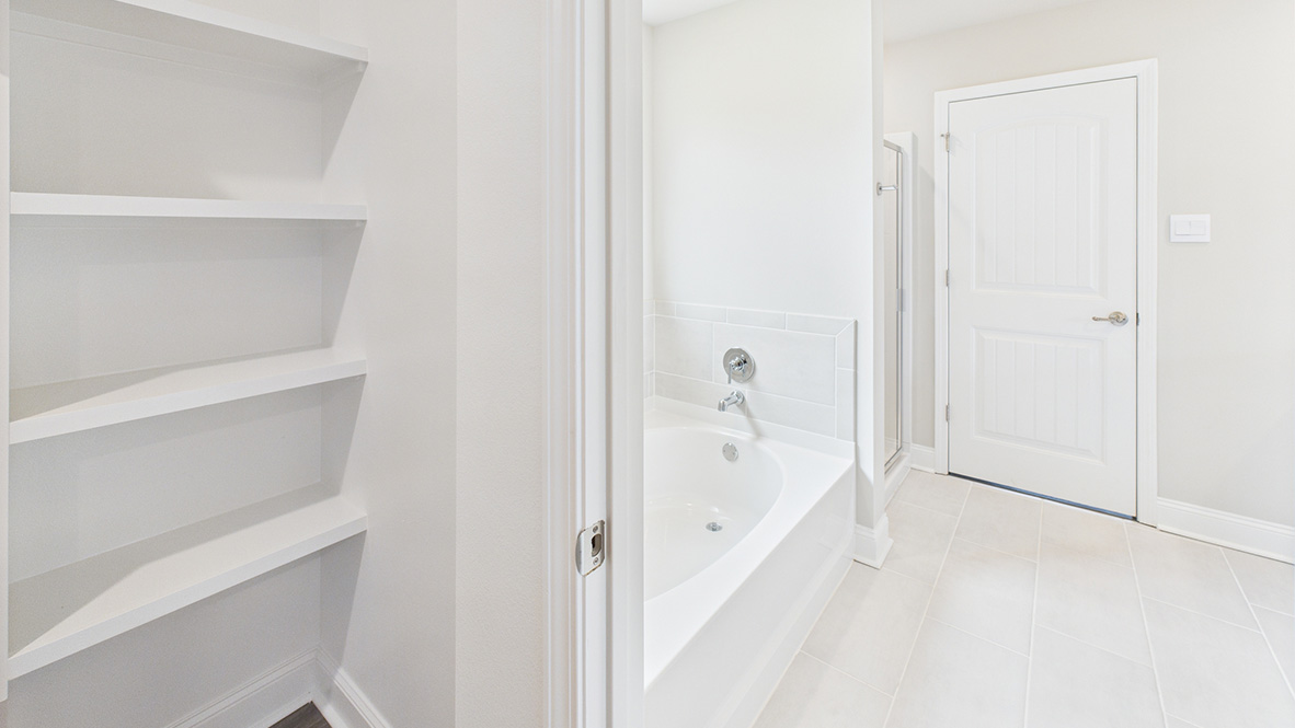 Tour the Denton in Cypress Falls new home community in Broussard, LA