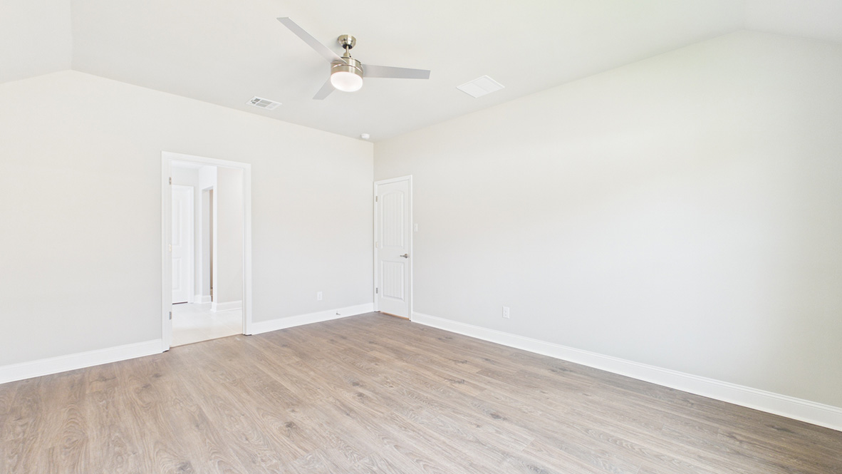 Welcome to 111 Acadian Falls Drive in Broussard, LA