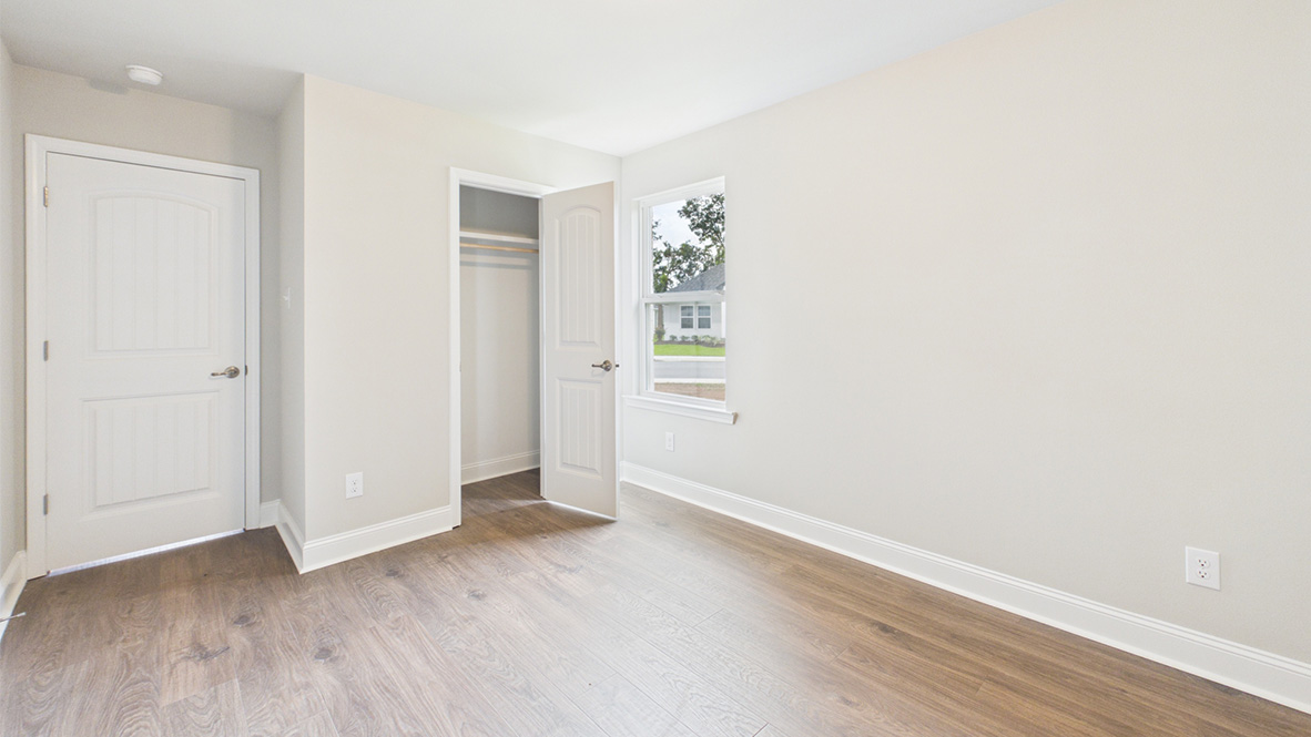 Welcome to 111 Acadian Falls Drive in Broussard, LA