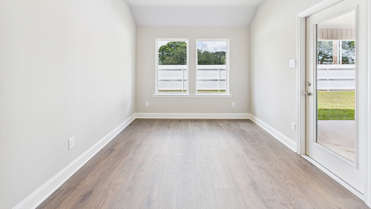 Welcome to the Huntsville Plan in Cypress Falls. Here you will find many upgrades and included features