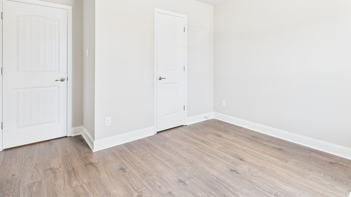 Welcome to the Huntsville Plan in Cypress Falls. Here you will find many upgrades and included features