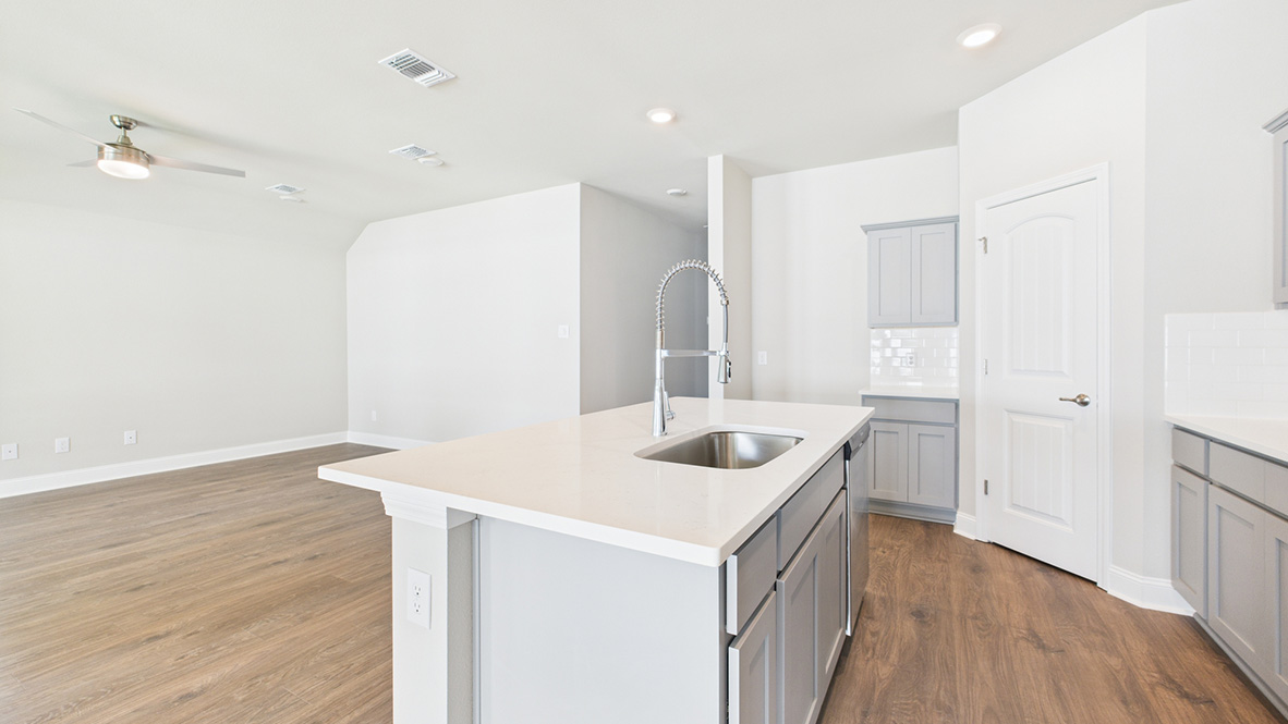 Welcome to the Huntsville Plan in Cypress Falls. Here you will find many upgrades and included features