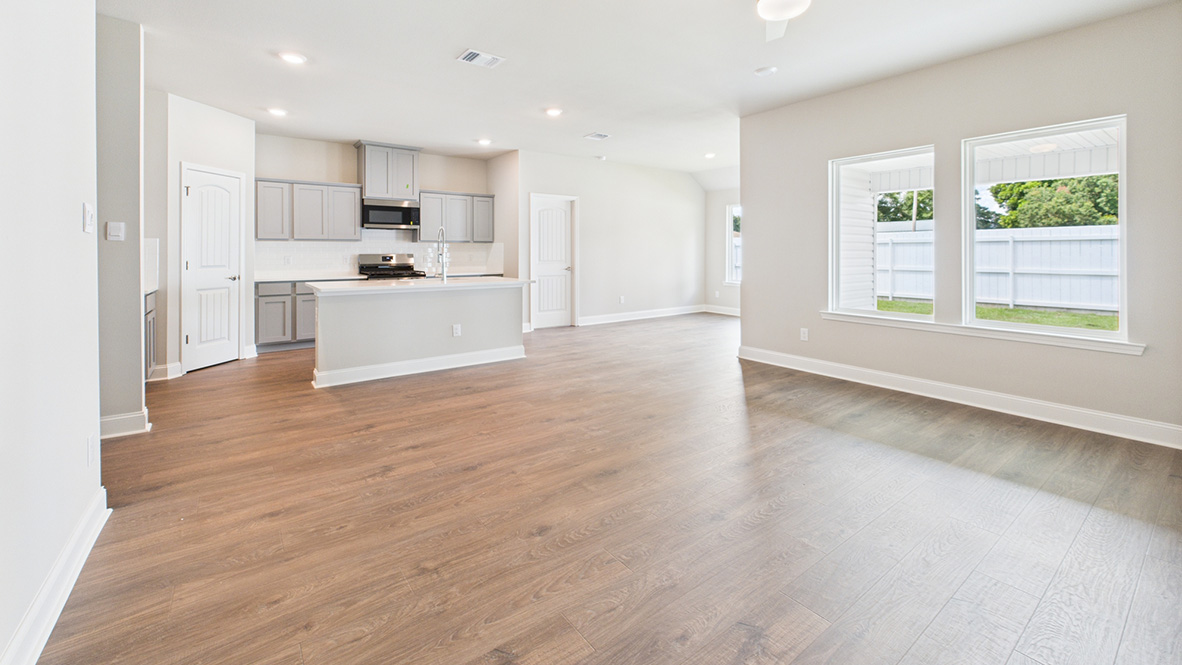 Welcome to the Huntsville Plan in Cypress Falls. Here you will find many upgrades and included features