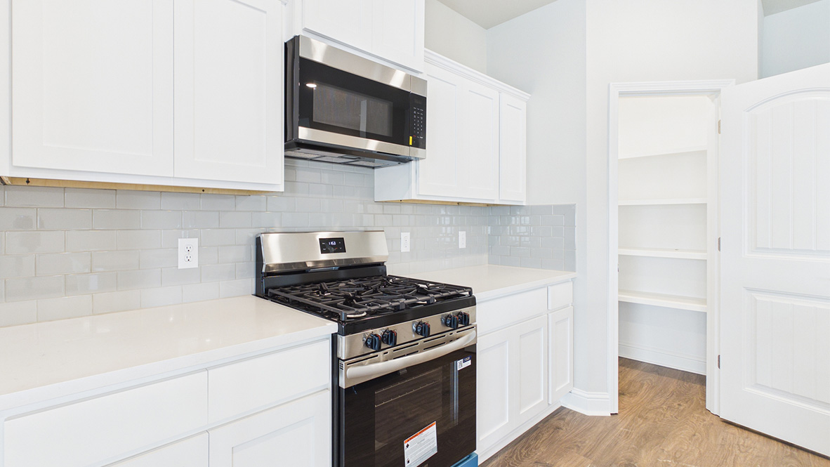 Tour the popular Huntsville plan in Cypress Falls new home community today
